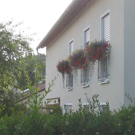 Ferienwohnung Im Gruenen Illschwang Buitenkant foto